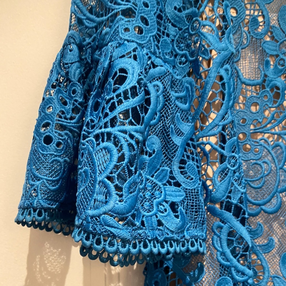 Monique Lhuillier Cocktail Mini Dress Bell Sleeve Eyelet - Picture 3 of 6